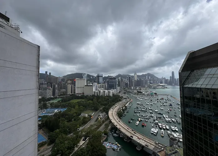 Twenty One Whitfield Aparthotel Hong Kong